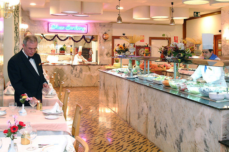 索尔科斯塔布兰卡酒店-仅限成人 貝尼多姆 餐厅 照片